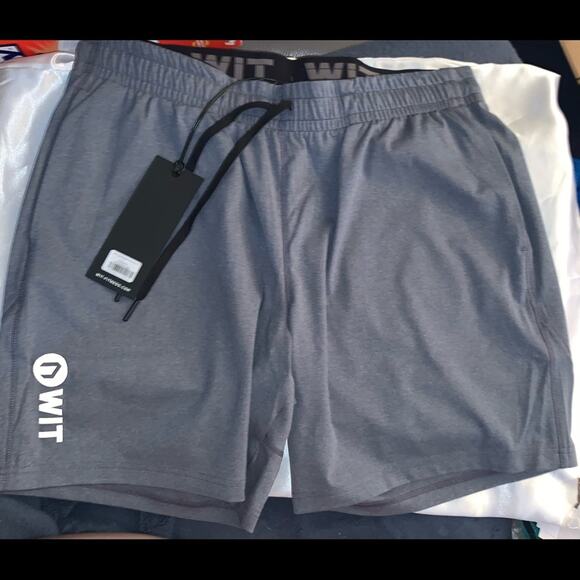 WIT Lightweight Knit Shorts. Gray. Large - Picture 4 of 14